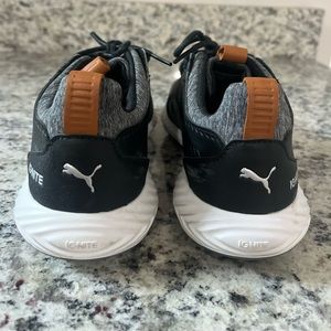 Kids Puma Ignite Sz 4 Golf Shoes - Used
